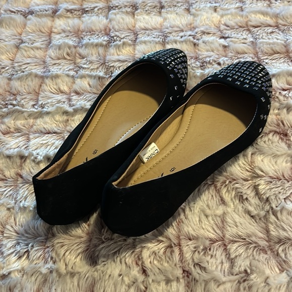 Cinak Women soft Flats size 37 or US 6.5 - Picture 2 of 5